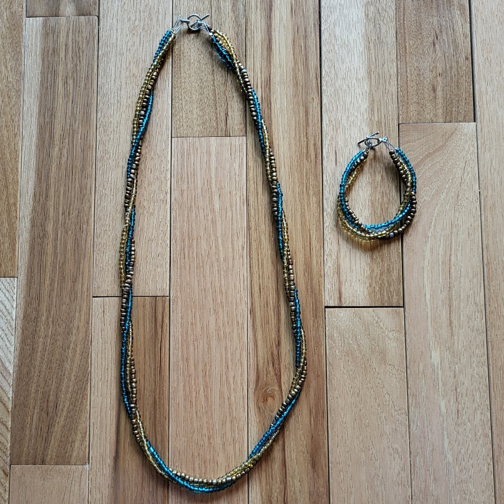 Jewelry Set (Necklace and Bracelet)